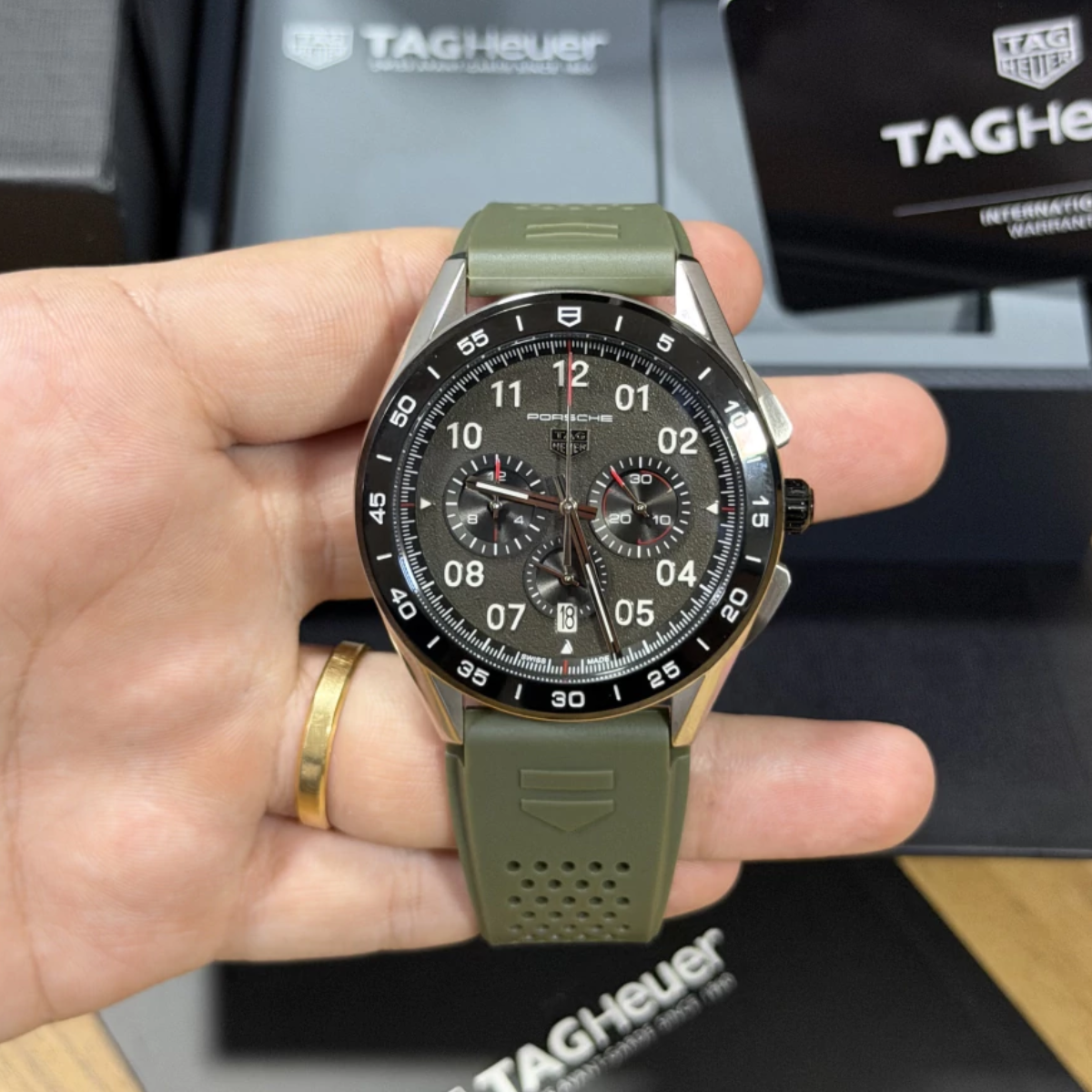 T H Chronograph Porsche Carrera